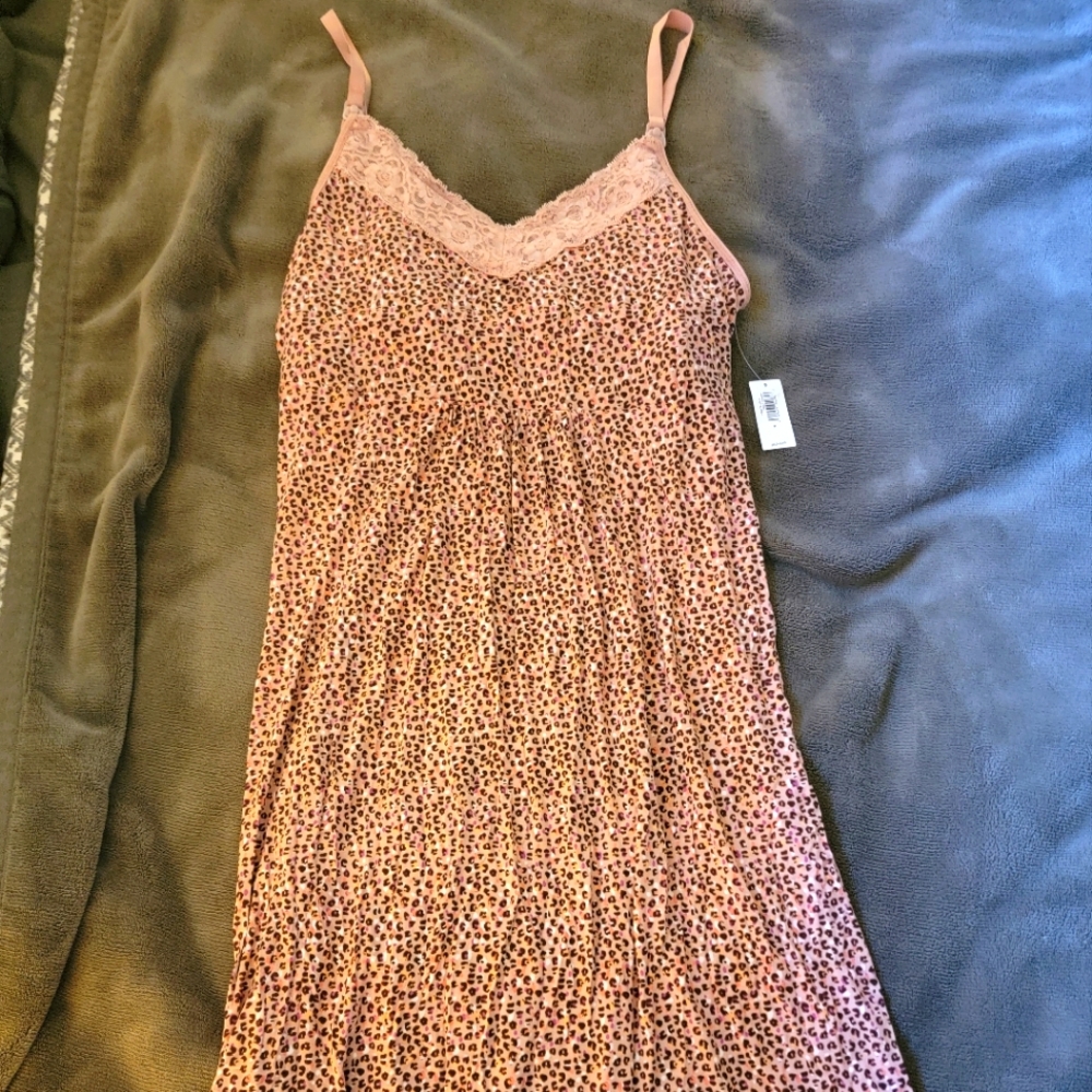 Gap Maternity/Nursing Nightgown